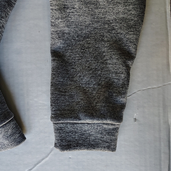 Nike Therma-Fit Hoodie Gray Youth Size XL Sweatshirt Thumb Holes Stain Repel - Picture 10 of 16